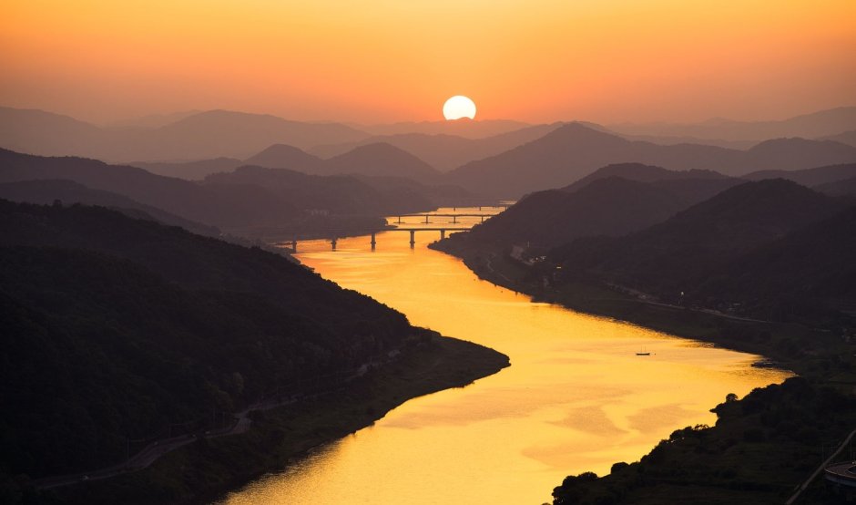 Река Амнок Корея