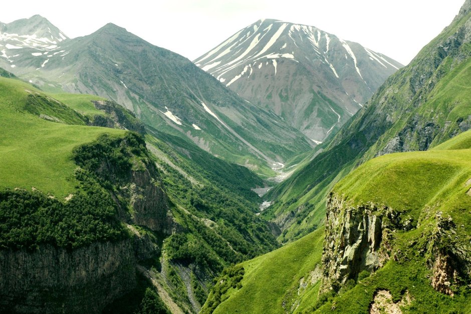 Долина Арагви Кавказ. Эльбрус