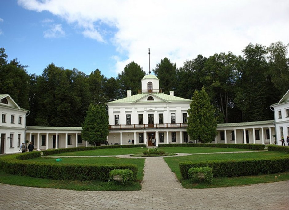 Дворец-усадьба «Марьино» (Курская область)