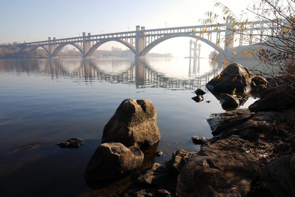Мост через Днепр в Запорожье