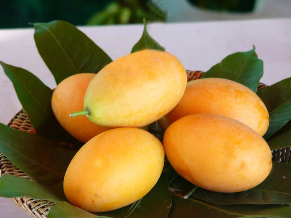 Желтый тайский фрукт