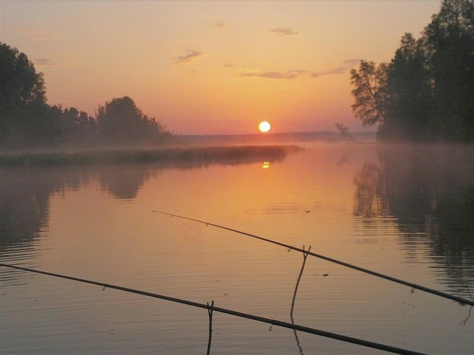 Рыбак на рассвете