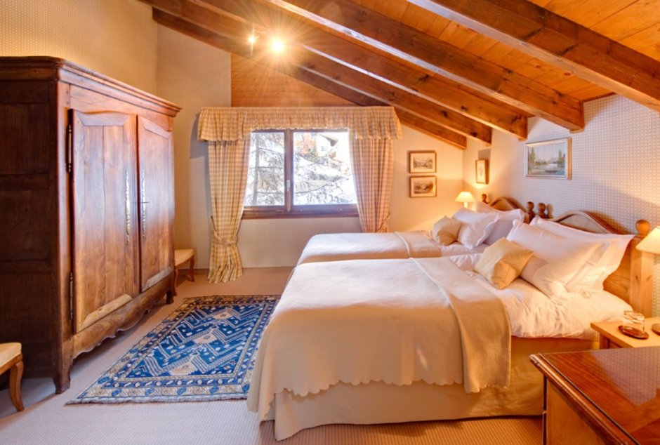 Chalet Bedroom Zermatt