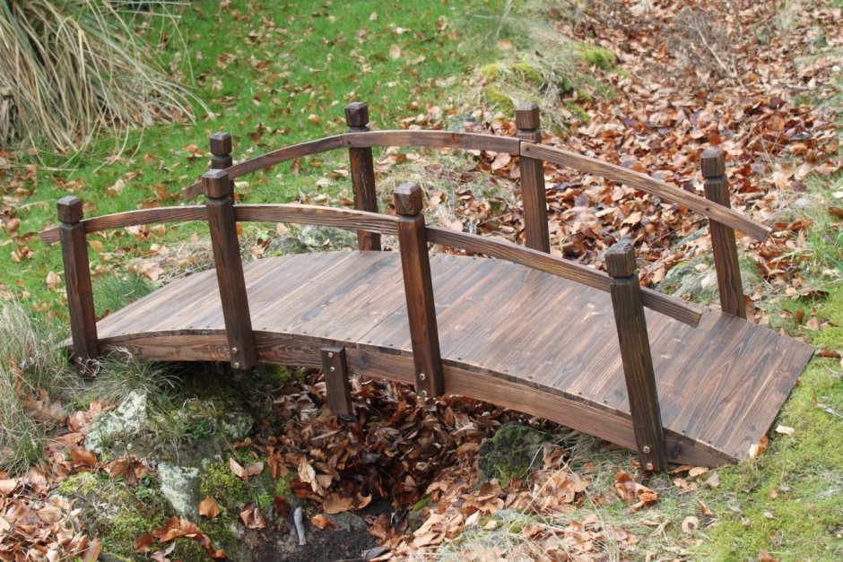 Деревянный мостик для сада своими руками
