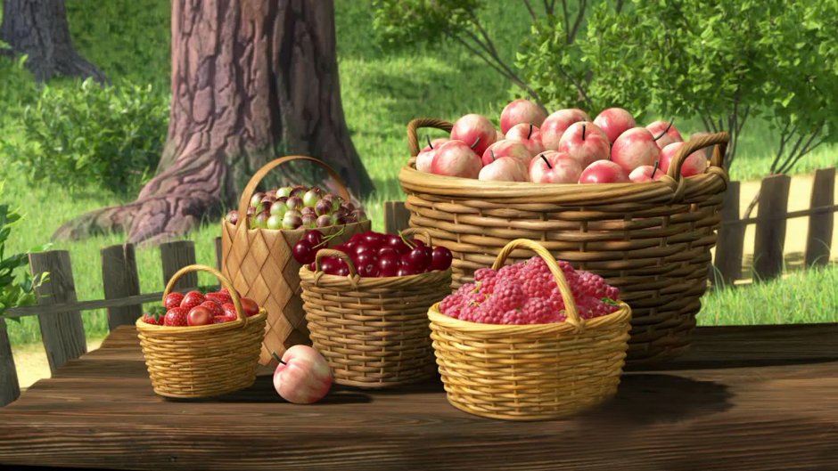Яблоки в деревянном ящике