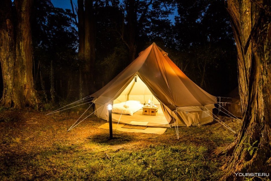 Свадебный шатер на природе