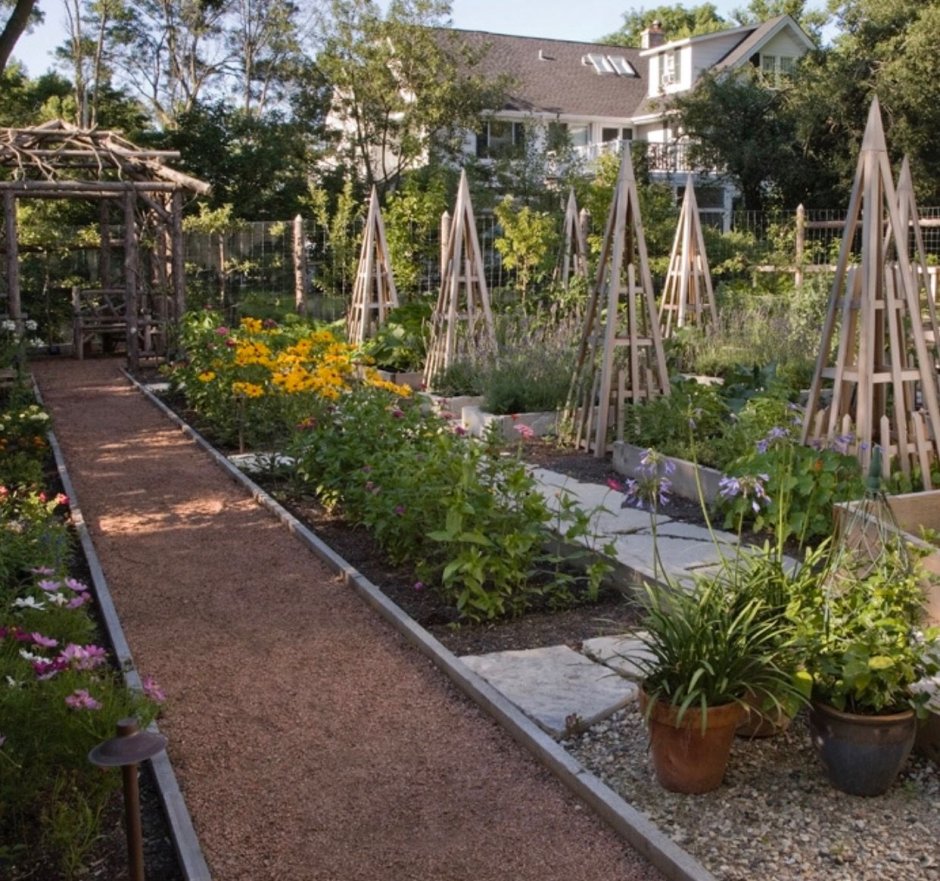 Плетеные заборчики для сада и огорода