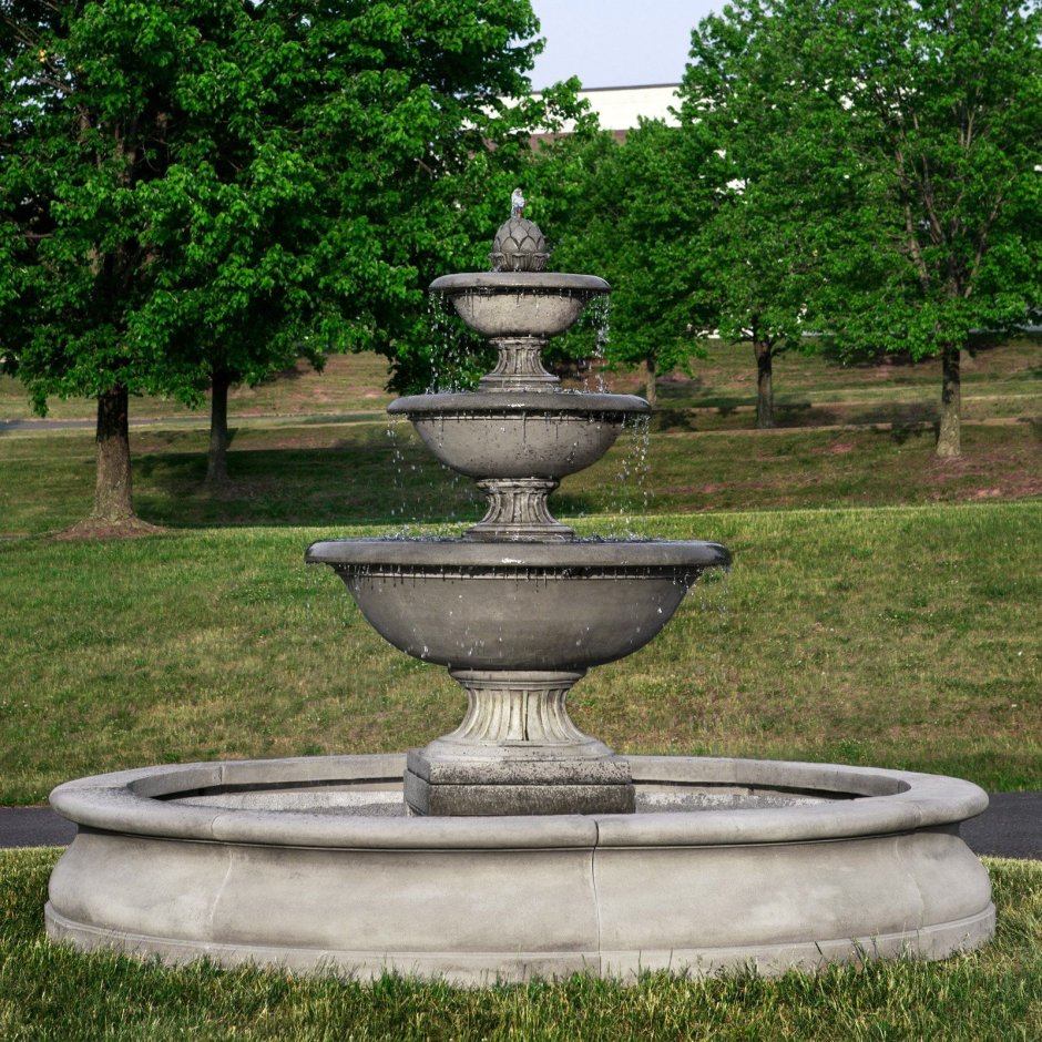 Царицын фонтан в летнем саду