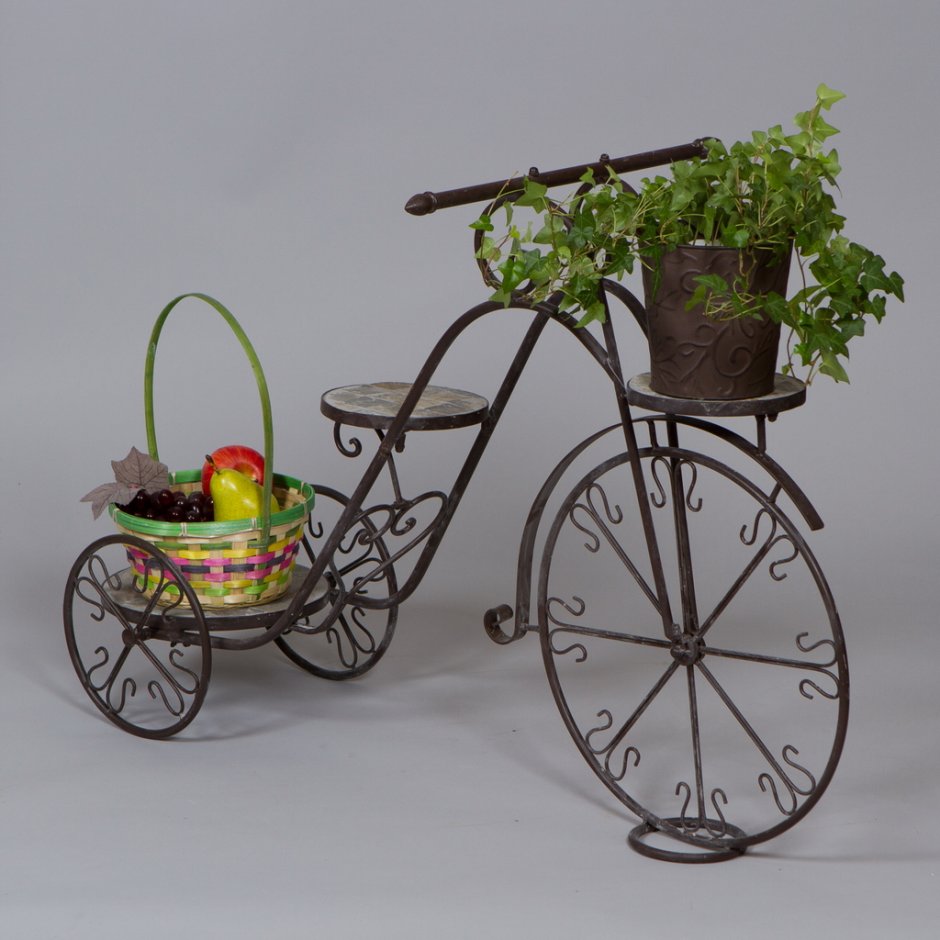 Трехколесный велосипед для цветов
