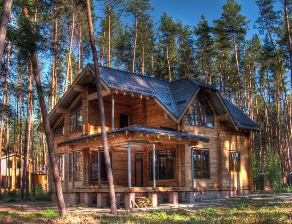 Дом из клееного бруса в Сосновом лесу