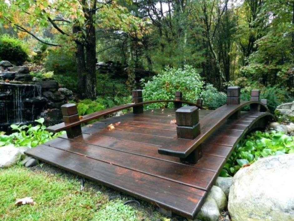 Мостик в японском саду