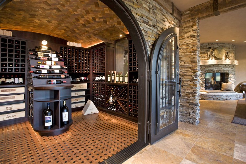 "Wine Room" винный бутик