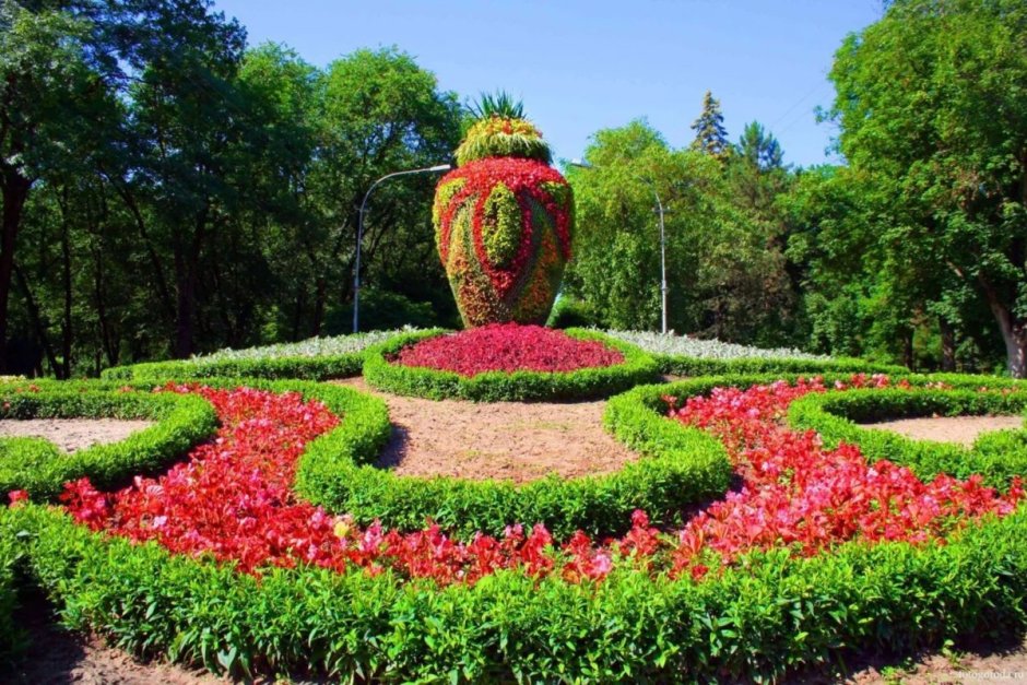 Парк Атажукинский сад Нальчик