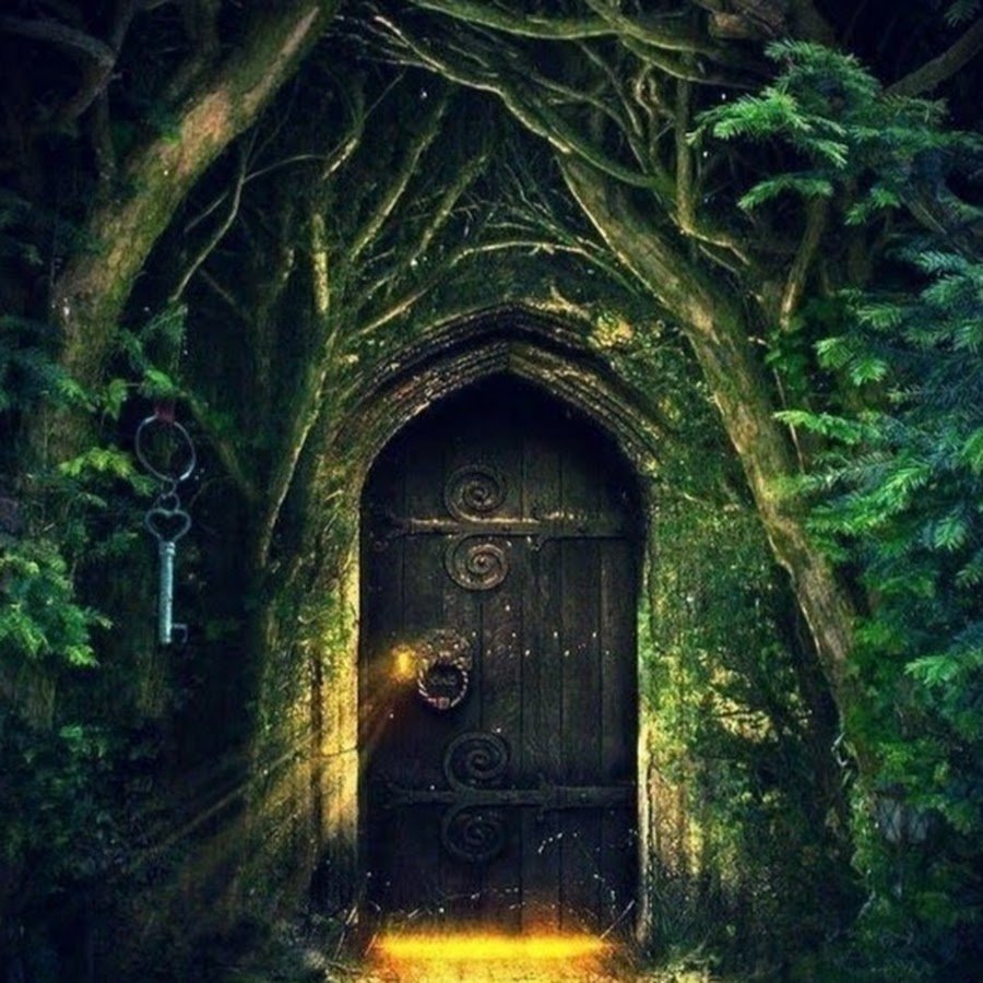 Дверь в сказочный мир