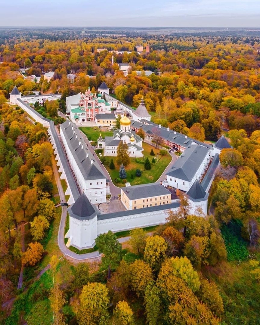 Монастырь Звенигород Саввино-Сторожевский монастырь