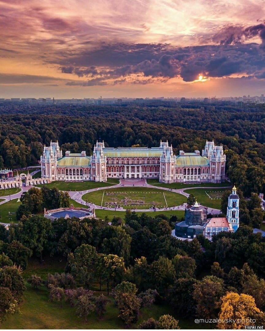 Царицынский дворцово-парковый ансамбль