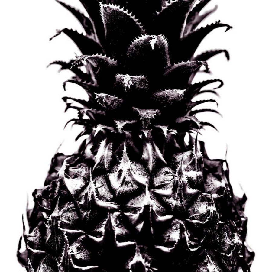 Черный ананас