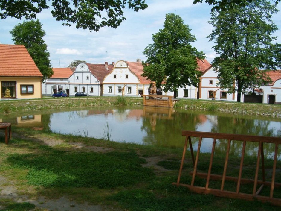 Историческая деревня Голашовице (15 км от г. Ческе-Будеевице)