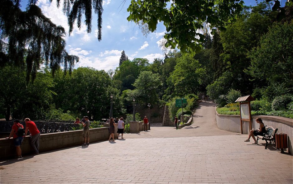 Ботанический сад Тбилиси