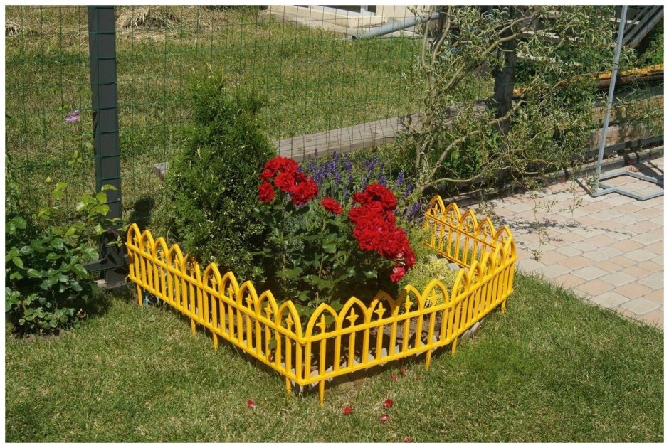 Декоративный забор для цветника