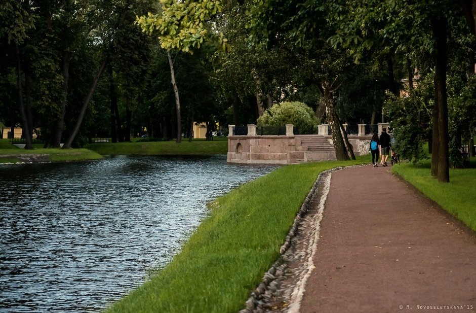 Лопухинский парк в Санкт-Петербурге