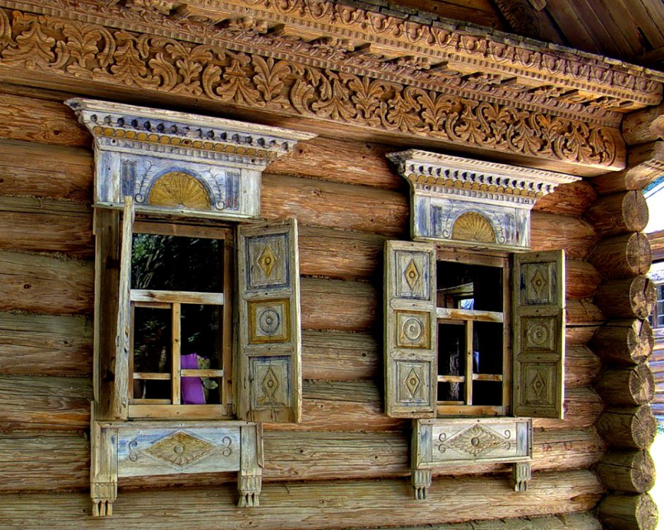 Суздальский музей деревянного зодчества наличники