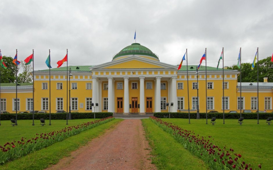 Дворец Потемкина в Санкт-Петербурге