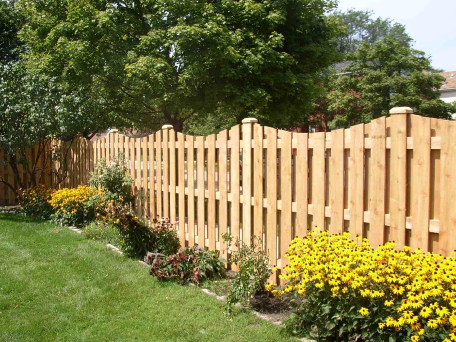 Забор дачный деревянный