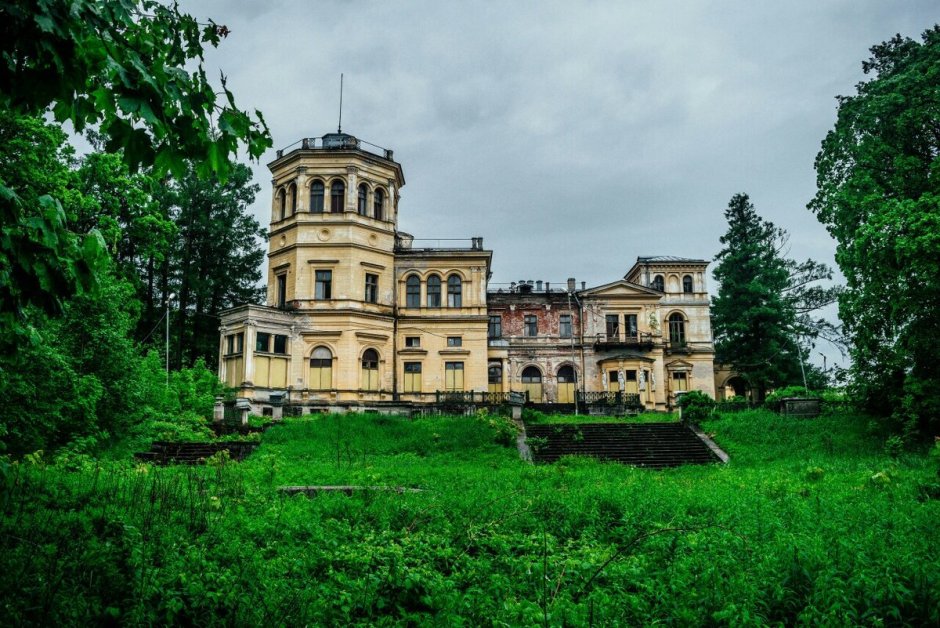 Дворец князя Михаила Николаевича в Стрельне