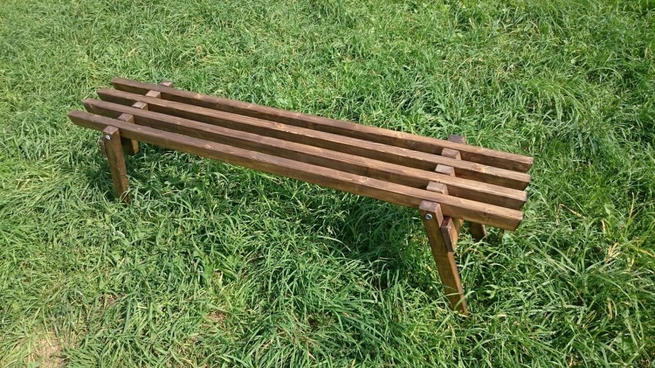 Складная скамейка из дерева