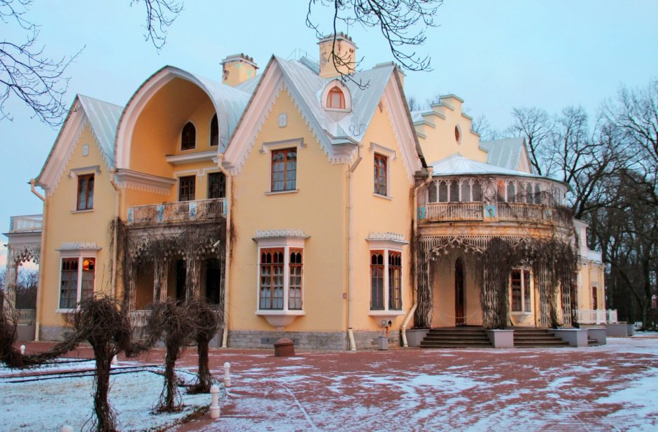 Дворец Николая первого в Петергофе коттедж