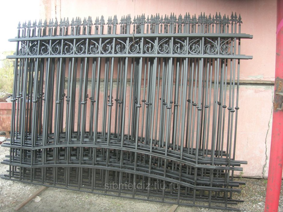 Железный забор