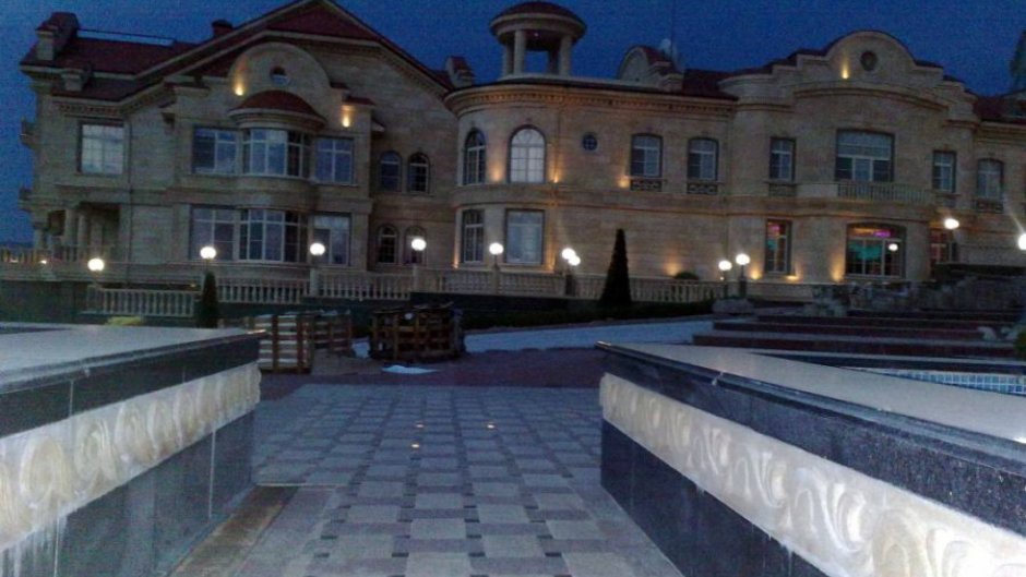 Резиденция Кадырова Центорой