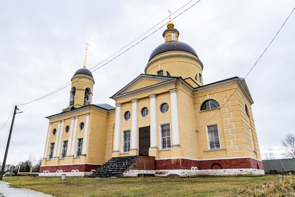 Шарапово (село, Чеховский район) храм