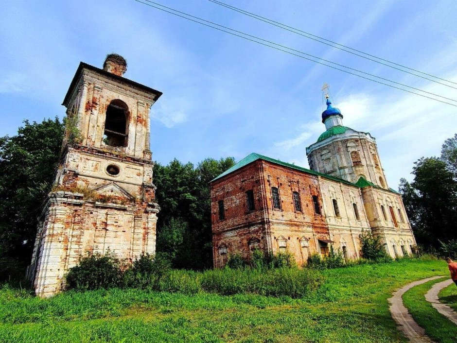 Деревня Млевичи Торжокского района Церковь Знаменская