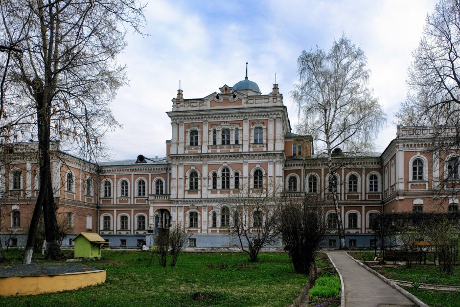 Загородный дворец Елизаветы Петровны