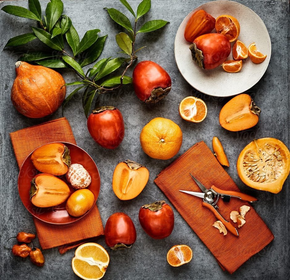Фрукты и овощи оранжевого цвета