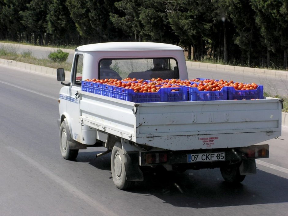 Фургон для перевозки фруктов