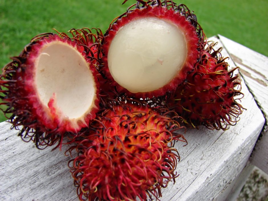 Тайские фрукты рамбутан