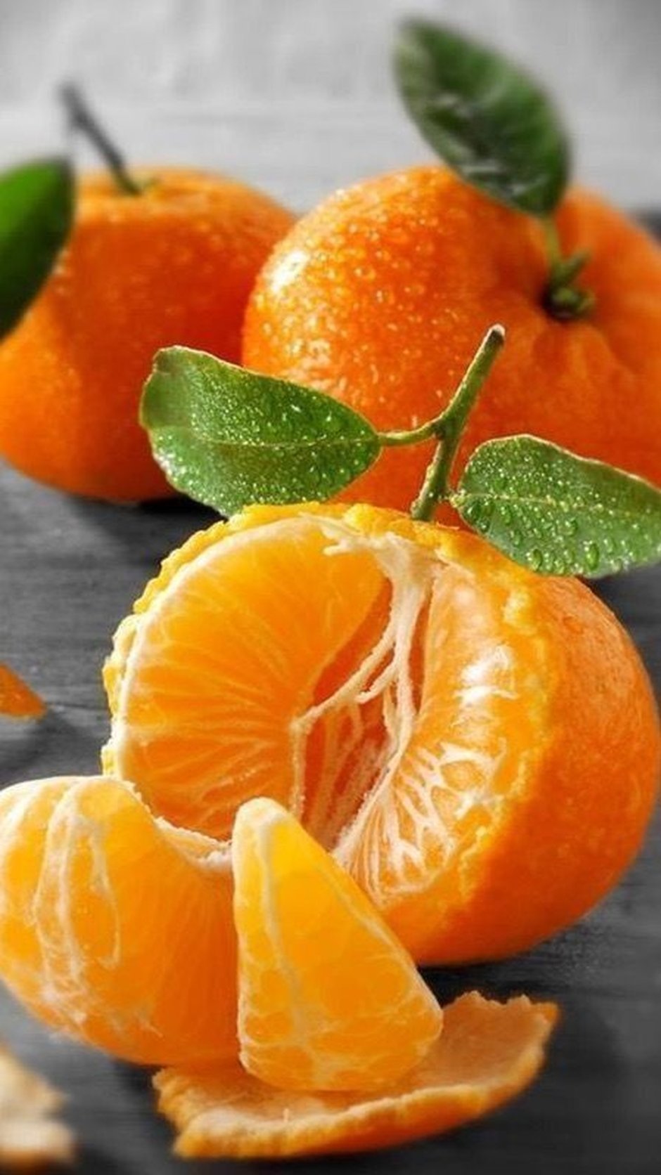Оранжевый экзотический фрукт