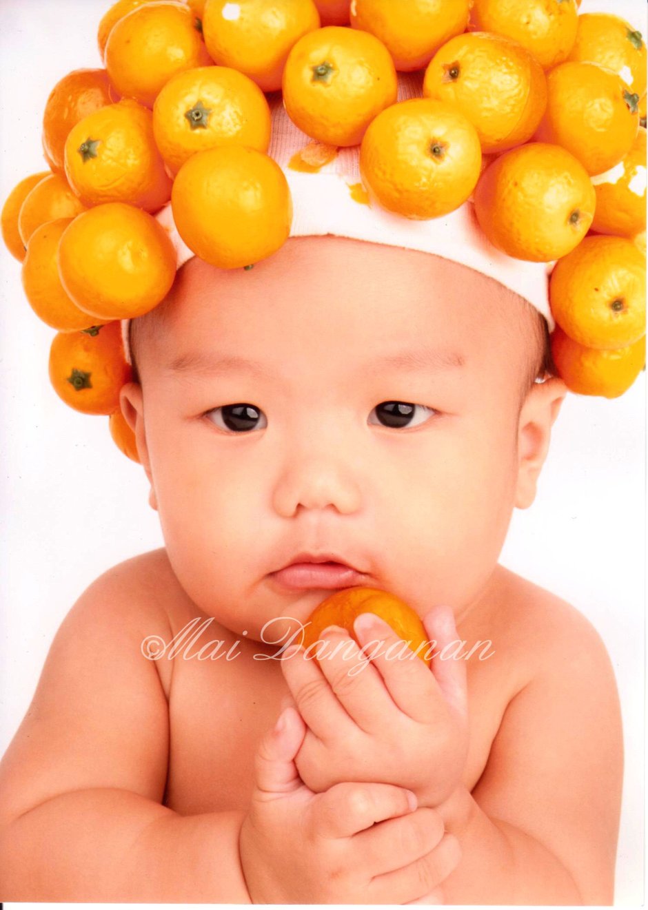 Фотосессия для малышей из апельсинов