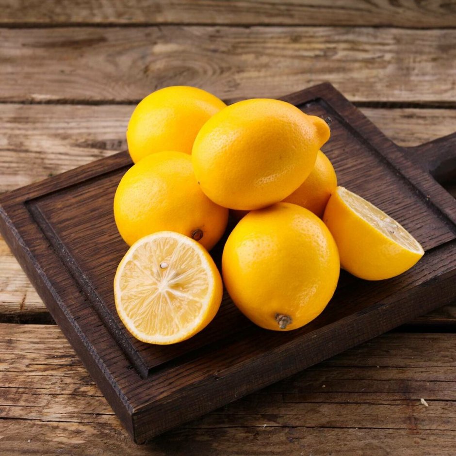 Ароматный лимон
